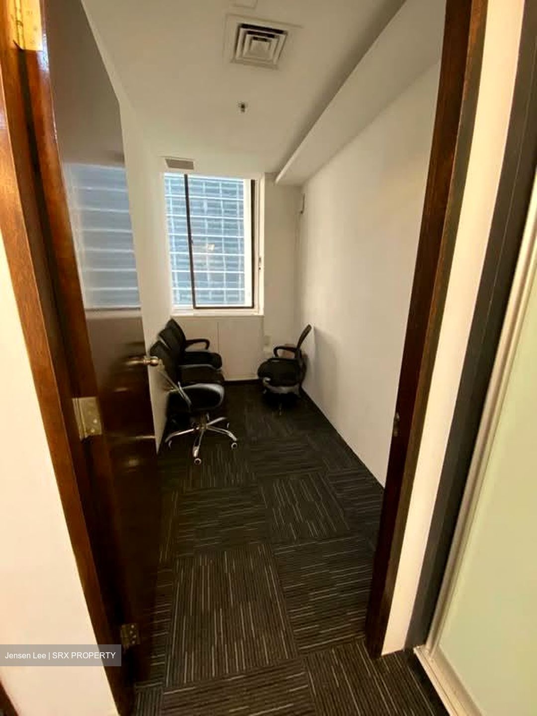 International Plaza (D2), Office #528648431